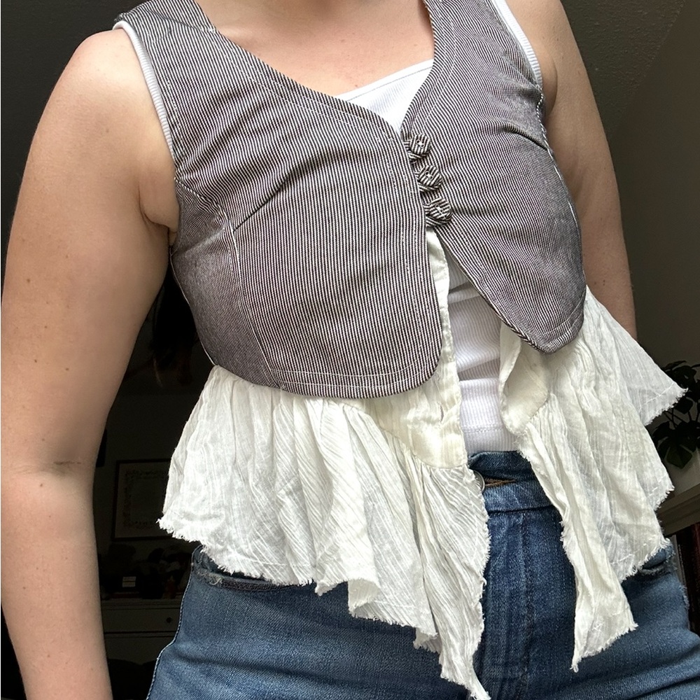 Millau Y2K Vest